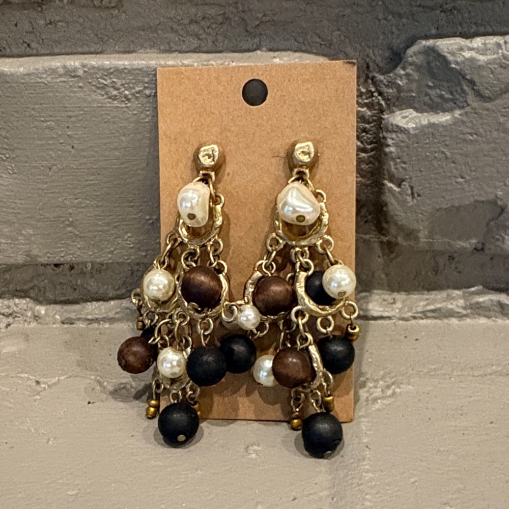 VTG Goldtone Dangle Faux Pearl & Black & Brown Bead CHANDELIER Pierced Earrings